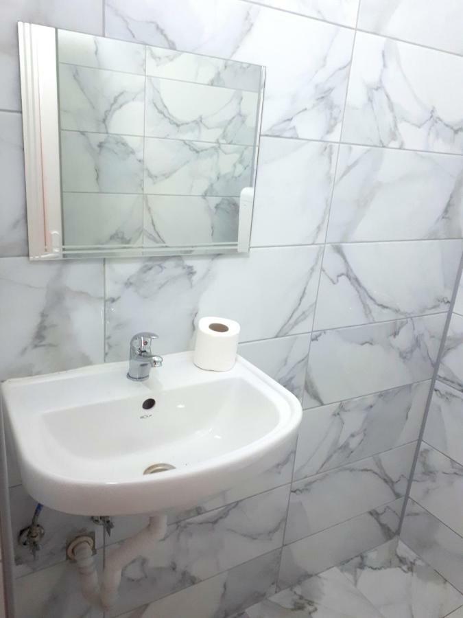 Edelweiss Hostel Štip 外观 照片