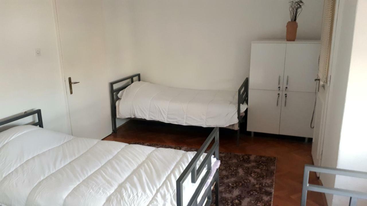 Edelweiss Hostel Štip 外观 照片